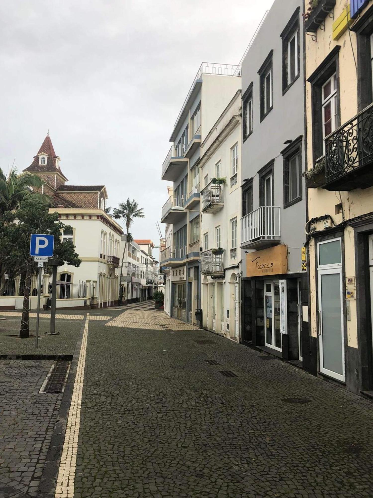 Azor International Apartment I Ponta Delgada Esterno foto