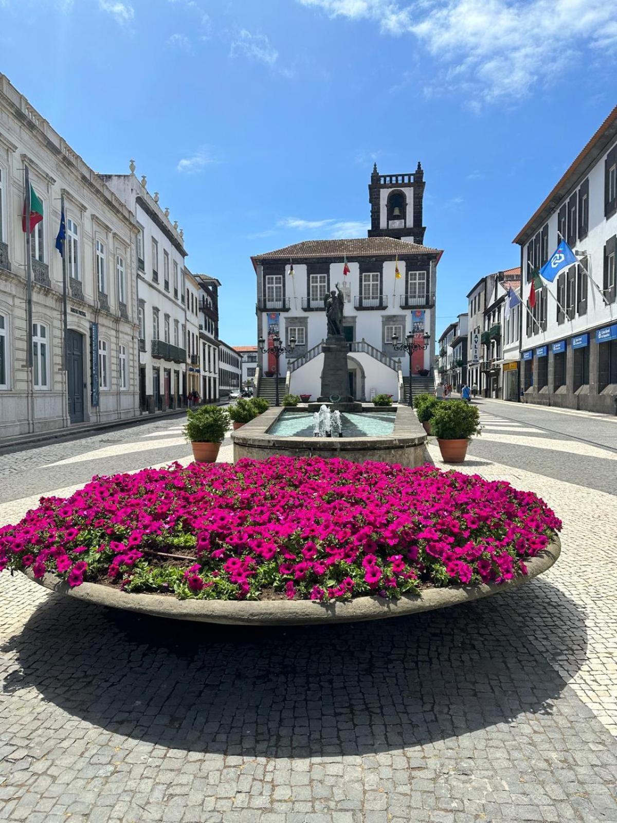Azor International Apartment I Ponta Delgada Esterno foto